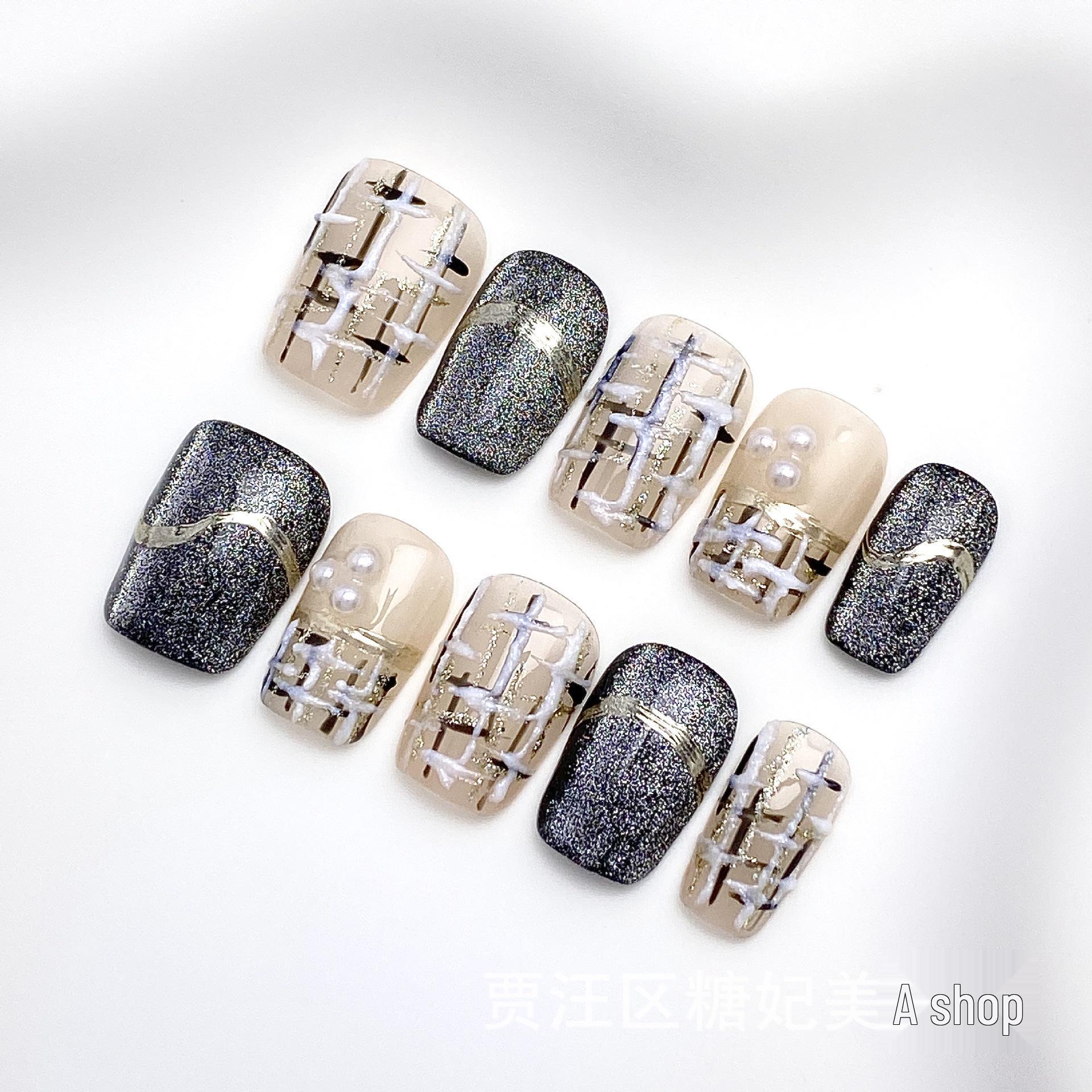 Tang Fei 3D Cat Eye Black Fragrance Nail Art - Pure Handmade, Wearable, Mirror Powder, Super Short Ladder Style Medium
Tang Fei 3D Cat Eye Black Fragrance Nail Art - Pure Handmade, Wearable, Mirror Powder, Super Short Ladder Style Medium