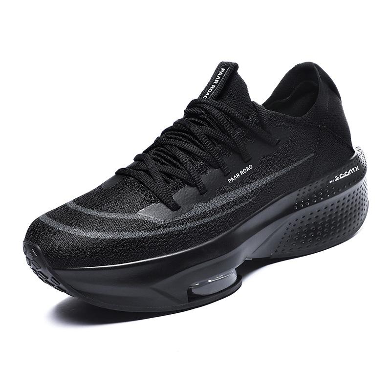 Casual sports shoes Couple general sports shoes Comfortable and breathable fly-woven mesh running shoes Light 34
Casual sports shoes Couple general sports shoes Comfortable and breathable fly-woven mesh running shoes Light 34