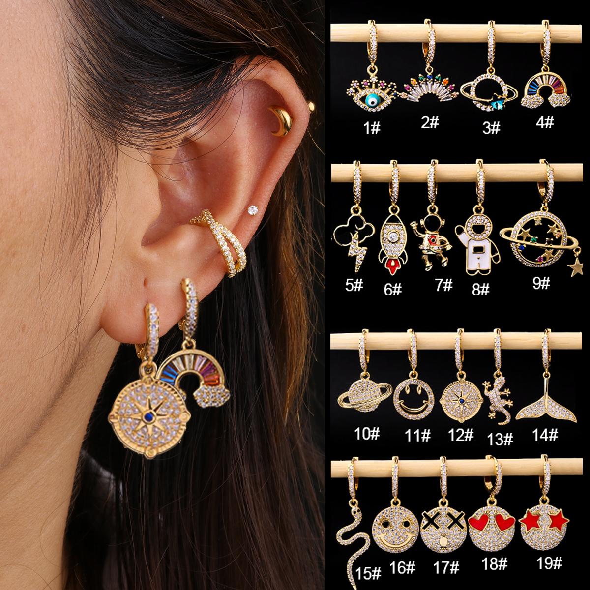 1Pc Новые серьги Металлические микро-инкрустированные циркон серьги Висячие звездообразные экспрессии Пакеты ювелирных сережек
1Pc Новые серьги Металлические микро-инкрустированные циркон серьги Висячие звездообразные экспрессии Пакеты ювелирных сережек