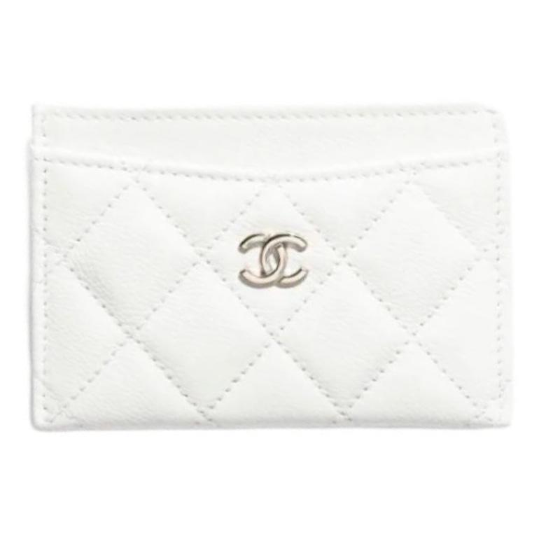 Chanel 25C Логотип бренду Класичний тримач для карток з зернистої шкіри з ромбоподібною прострочкою Жіночі аксесуари Білий AP0213-B10583-10601 Box(Basic Set+Box)
Chanel 25C Логотип бренду Класичний тримач для карток з зернистої шкіри з ромбоподібною прострочкою Жіночі аксесуари Білий AP0213-B10583-10601 Box(Basic Set+Box)