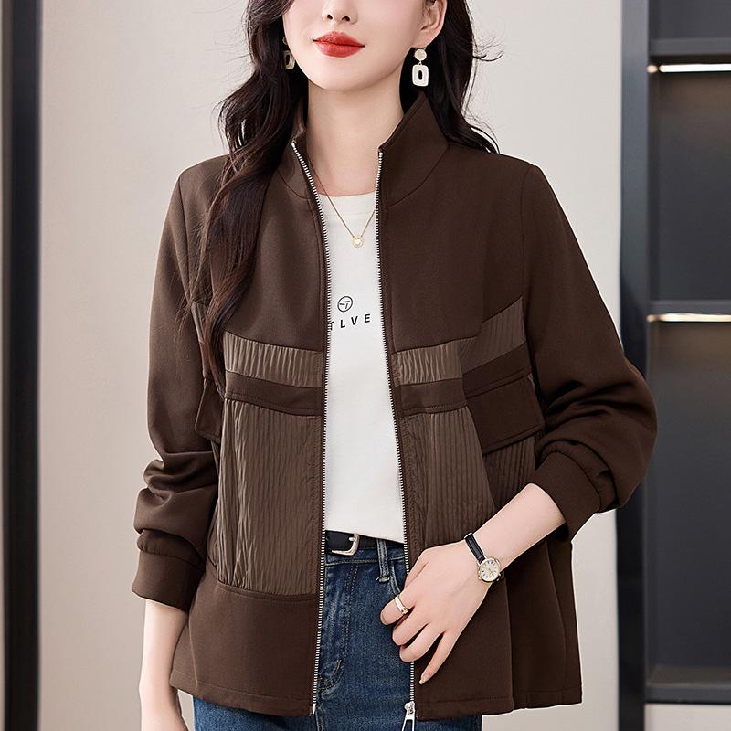 2024 Весна и Осень Маленькая Женская Кофейная Короткая Куртка - Стильный, Молодящий Топ для Женщин Среднего Возраста 4XL (suggested 140-155 jin)
2024 Весна и Осень Маленькая Женская Кофейная Короткая Куртка - Стильный, Молодящий Топ для Женщин Среднего Возраста 4XL (suggested 140-155 jin)