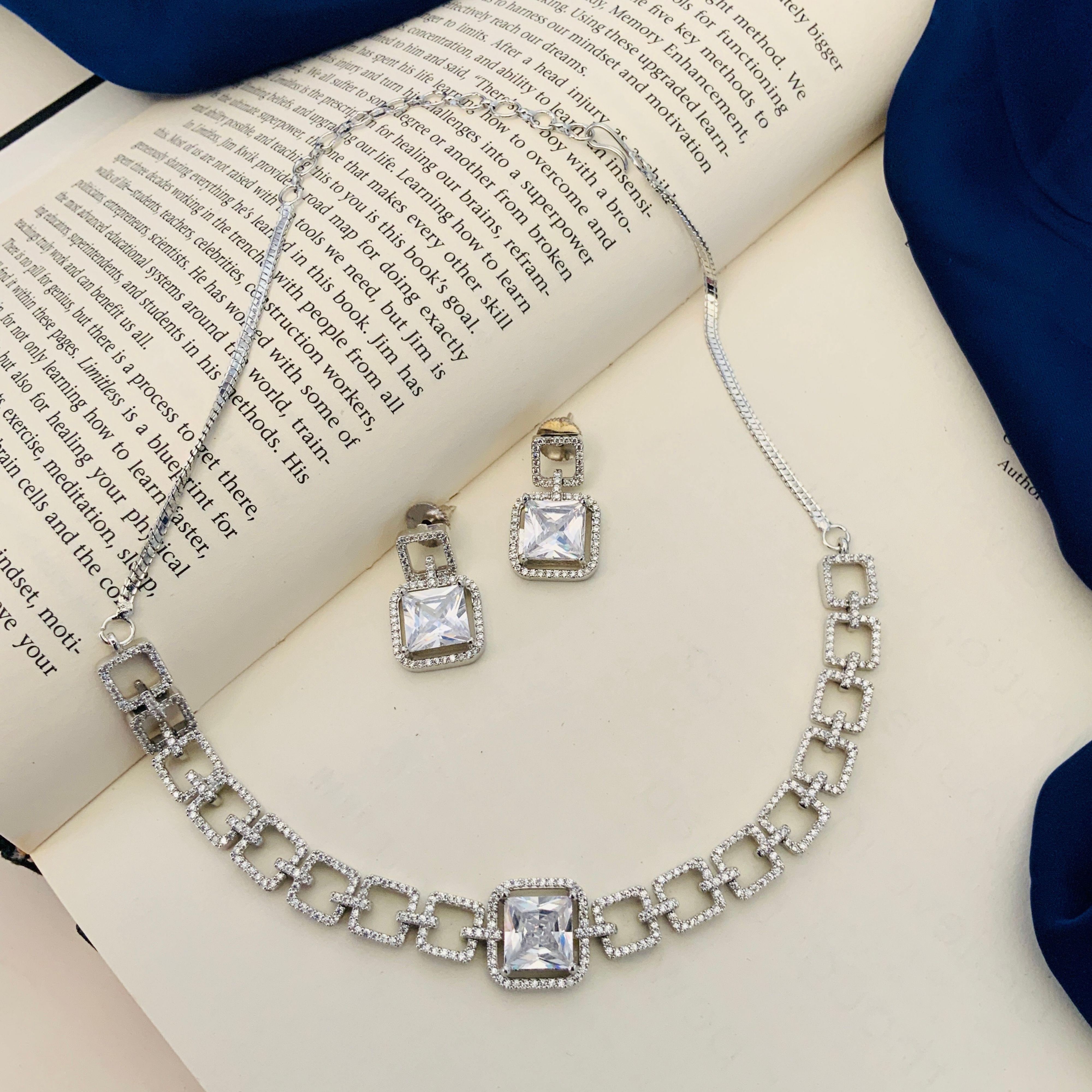 Посеребренные бриллиантовые круглые колье комплект бриллиантовых колье комплект для женщин белый
Посеребренные бриллиантовые круглые колье комплект бриллиантовых колье комплект для женщин белый