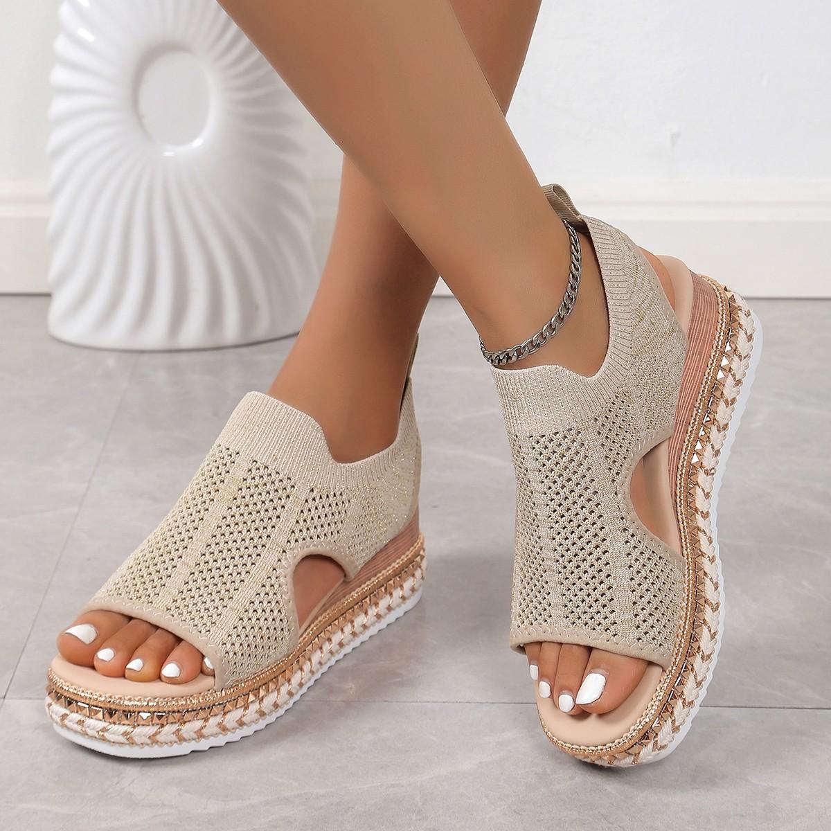 Foreign trade large size slope heel sandals women s summer new 2025 sandals fly-woven breathable mesh fish mouth sandals women s shoes 36 золотий
Foreign trade large size slope heel sandals women s summer new 2025 sandals fly-woven breathable mesh fish mouth sandals women s shoes 36 золотий