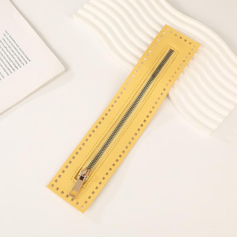 1 шт. ПУ 27 см Материалы для рукоделия Высокое качество Двусторонний для сумок DIY Кожаная молния Однотонная молния Швейные аксессуары жёлтый
1 шт. ПУ 27 см Материалы для рукоделия Высокое качество Двусторонний для сумок DIY Кожаная молния Однотонная молния Швейные аксессуары жёлтый