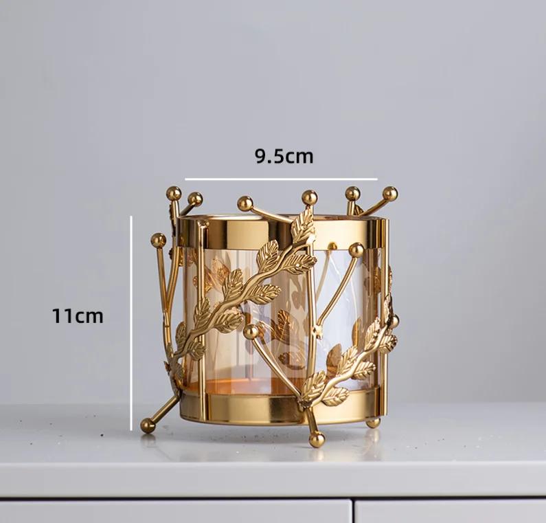 Metal Glassflower Vase Golden Hollow Metal Frame Hydroponic Flower Arrangement Home Decoration Multifunctional Candle Holder
Metal Glassflower Vase Golden Hollow Metal Frame Hydroponic Flower Arrangement Home Decoration Multifunctional Candle Holder