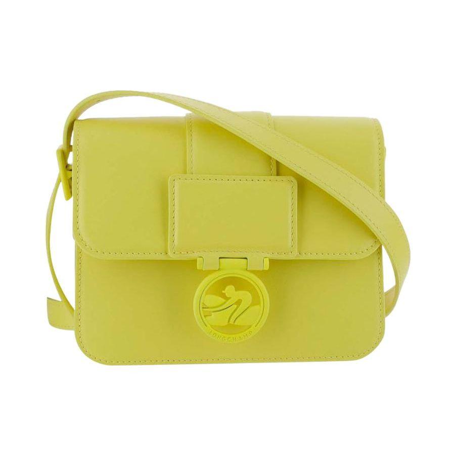Longchamp Box-Trot 18 Magnetic Closure Leather Shoulder Crossbody Bag Small Women bags Lemon-Yellow 10174HBW174 Basic Set (Bag+Dust Bag)
Longchamp Box-Trot 18 Magnetic Closure Leather Shoulder Crossbody Bag Small Women bags Lemon-Yellow 10174HBW174 Basic Set (Bag+Dust Bag)
