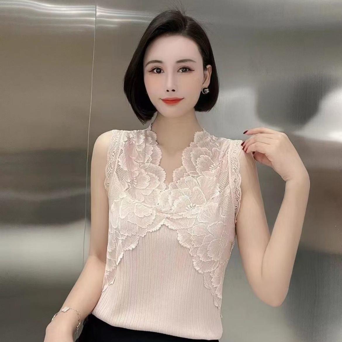 Сращенный кружевной сексуальный шелковый жилет с v-образным вырезом, женский новый весенне-летний вязаный топ без рукавов, тонкий топ на спине M розовый
Сращенный кружевной сексуальный шелковый жилет с v-образным вырезом, женский новый весенне-летний вязаный топ без рукавов, тонкий топ на спине M розовый