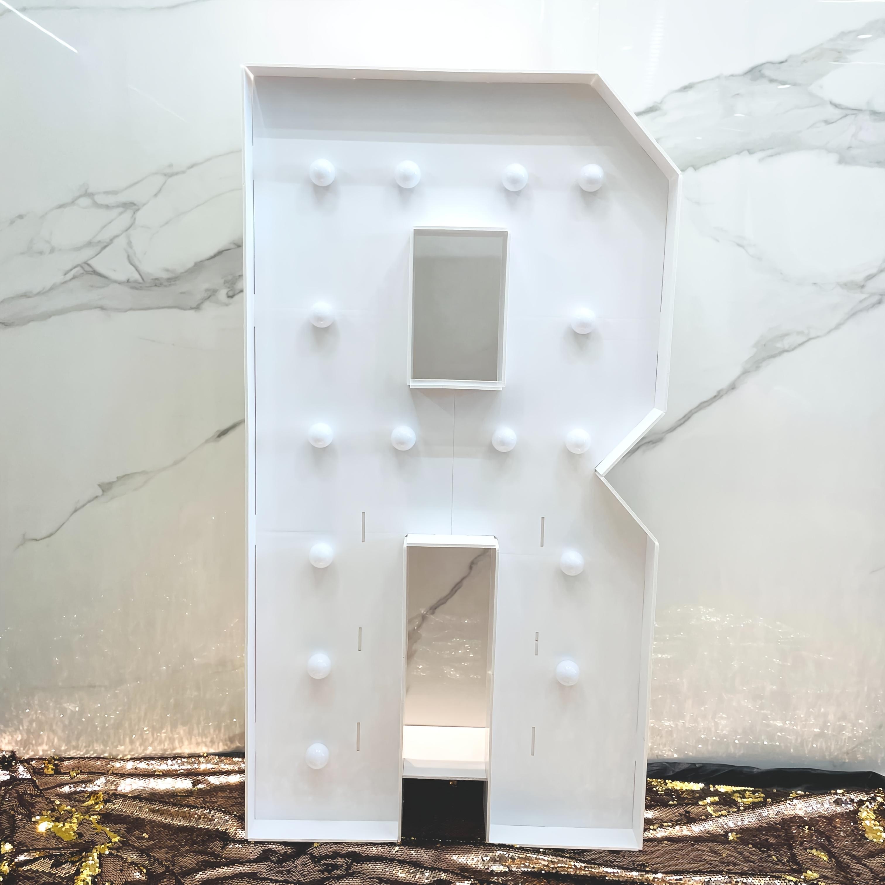 1 шт. 92 см Літери Маркізи A-Z Велика літера з підсвічуванням для фону на День народження, Весілля, Вечірку Baby Shower, Пропозицію, Декор. Попередньо вирізаний пінопластовий каркас з білим підсвічуванням R
1 шт. 92 см Літери Маркізи A-Z Велика літера з підсвічуванням для фону на День народження, Весілля, Вечірку Baby Shower, Пропозицію, Декор. Попередньо вирізаний пінопластовий каркас з білим підсвічуванням R