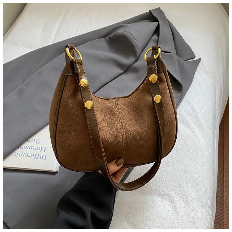 2025 new model, this year s trend line, dumpling bag, commuter texture matte fashion shoulder bag, trendy girl bag, messenger bag коричневый
2025 new model, this year s trend line, dumpling bag, commuter texture matte fashion shoulder bag, trendy girl bag, messenger bag коричневый