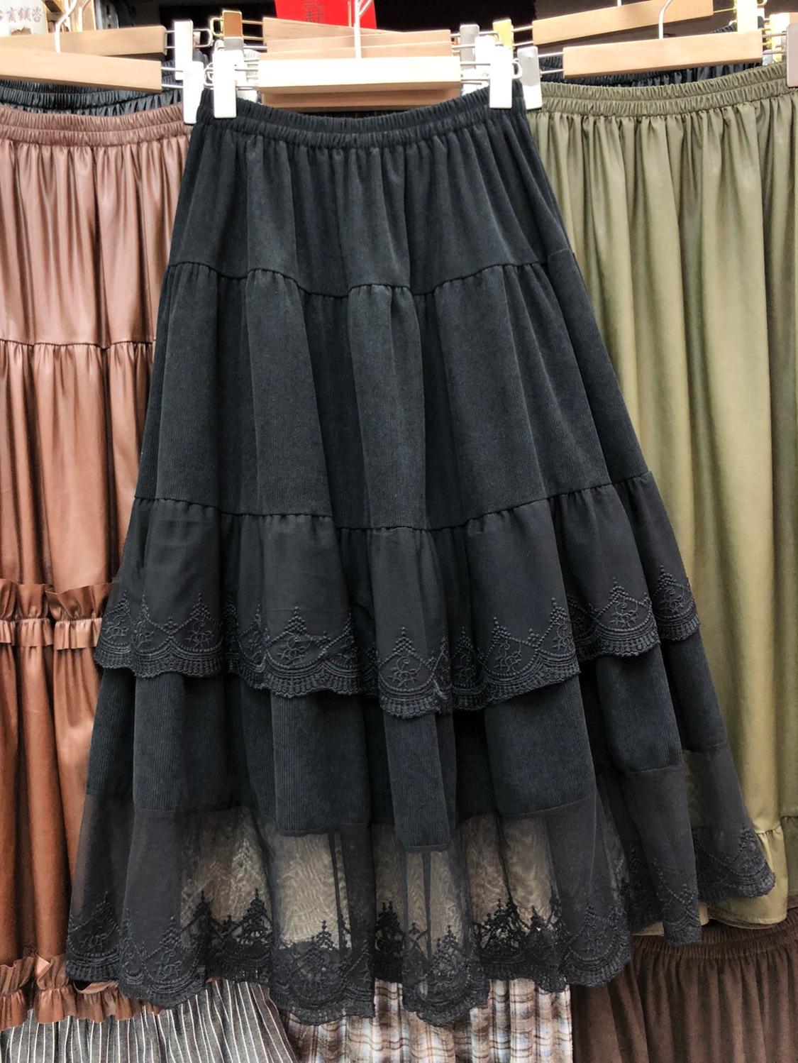 Юбка с милым кружевом, женская осенняя, с высокой талией, драпированная, свободная, плиссированная, А-образная, юбка-зонтик one size fits all чёрный
Юбка с милым кружевом, женская осенняя, с высокой талией, драпированная, свободная, плиссированная, А-образная, юбка-зонтик one size fits all чёрный