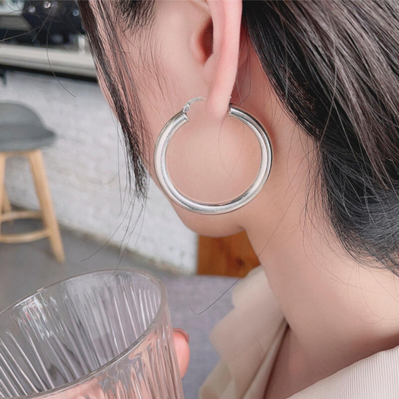 925 Silver 925 Earrings Around Moon E012 One-Touch Ring
925 Silver 925 Earrings Around Moon E012 One-Touch Ring