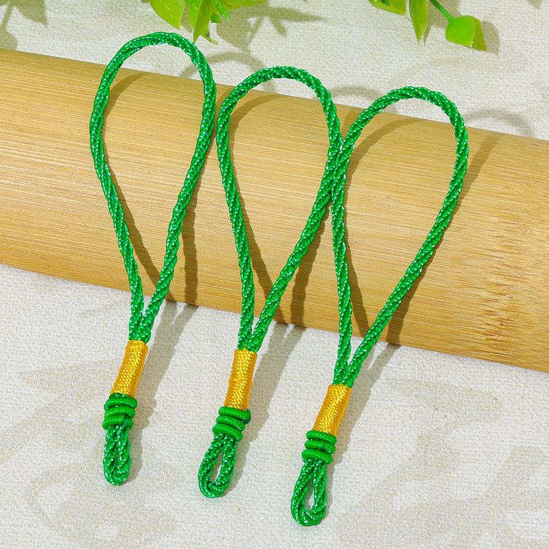 Тонкая пеньковая веревка с тремя кольцами, головка веревки, игровая фигурка, веревка для ручки, сумка для ключей, ювелирные аксессуары, шнурок с бахромой. трава зеленый
Тонкая пеньковая веревка с тремя кольцами, головка веревки, игровая фигурка, веревка для ручки, сумка для ключей, ювелирные аксессуары, шнурок с бахромой. трава зеленый