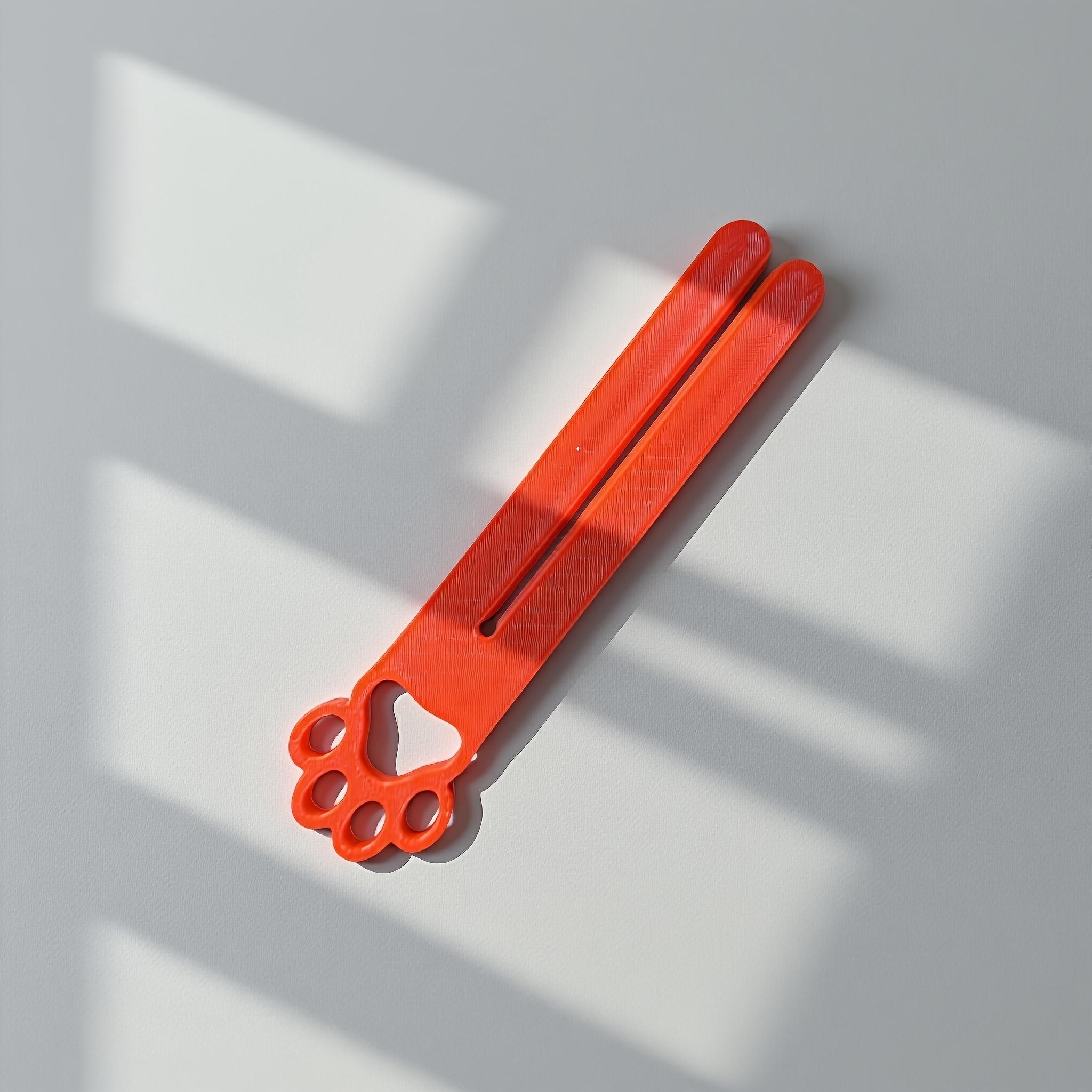 1PC Cat Food Extrusion Tool Opening Design, Universal for Large and Small Grain Bags, Cat Food Distributor, Portable
1PC Cat Food Extrusion Tool Opening Design, Universal for Large and Small Grain Bags, Cat Food Distributor, Portable