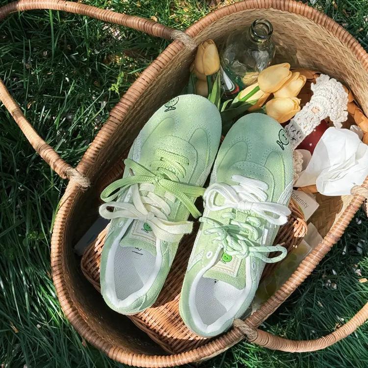 Korean version of Forrest Gump shoes women s spring 2025 new retro flat-bottomed versatile sports training shoes breathable casual board shoes 35
Korean version of Forrest Gump shoes women s spring 2025 new retro flat-bottomed versatile sports training shoes breathable casual board shoes 35