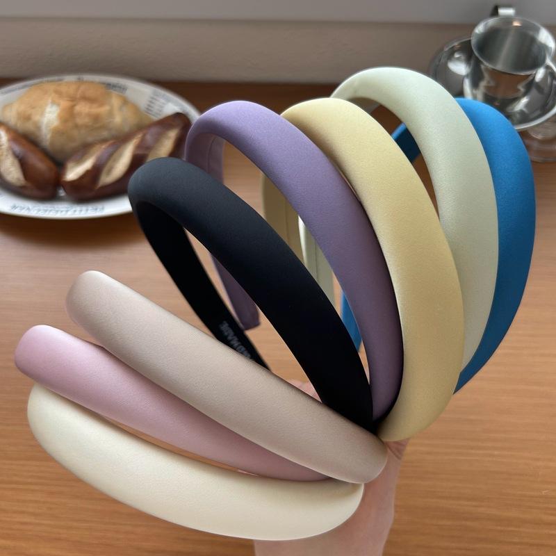 Korea Solid color Headbands For Women White Hairband Adults Sponge Head Bands Girls Black Hair Hoop Jewley Accessories
Korea Solid color Headbands For Women White Hairband Adults Sponge Head Bands Girls Black Hair Hoop Jewley Accessories