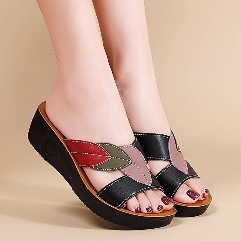 Женская летняя верхняя одежда, обувь для мамы среднего возраста с нескользящей мягкой подошвой, подходит для людей среднего и пожилого возраста в качестве прохладных тапочек 35 чёрный
Женская летняя верхняя одежда, обувь для мамы среднего возраста с нескользящей мягкой подошвой, подходит для людей среднего и пожилого возраста в качестве прохладных тапочек 35 чёрный