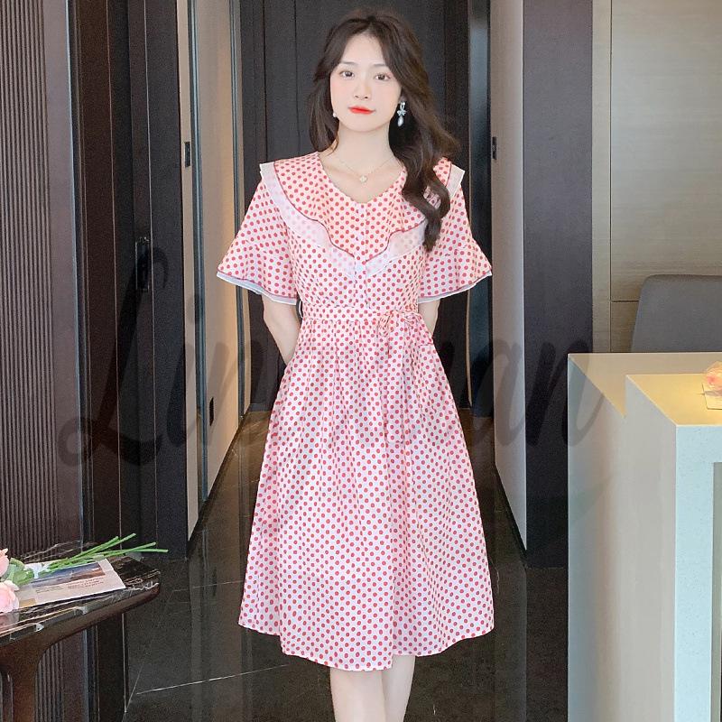 2026 Summer Women s Korean Style V-Neck Mid-Length Chiffon Dress with Ruffle Sleeves and Lace-up Design XL
2026 Summer Women s Korean Style V-Neck Mid-Length Chiffon Dress with Ruffle Sleeves and Lace-up Design XL