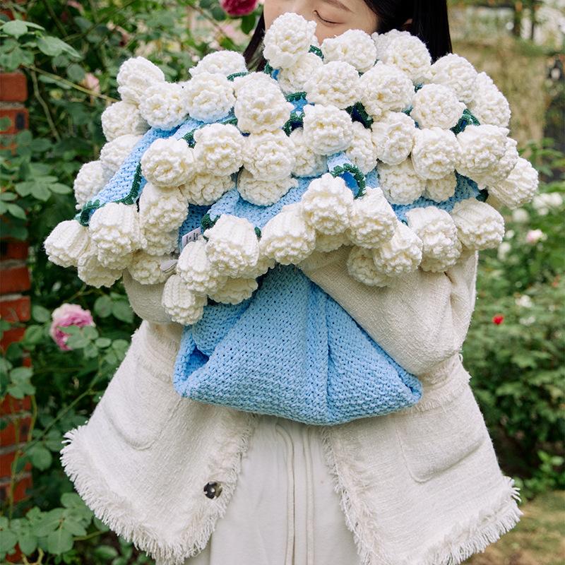 Romantic Rose Bouquet Blanket Floral Soft and Lightweight Throw Couch Blanket Gifts for Mom Birthday Anniversary Day Home Decor Diameter 110cm
Romantic Rose Bouquet Blanket Floral Soft and Lightweight Throw Couch Blanket Gifts for Mom Birthday Anniversary Day Home Decor Diameter 110cm