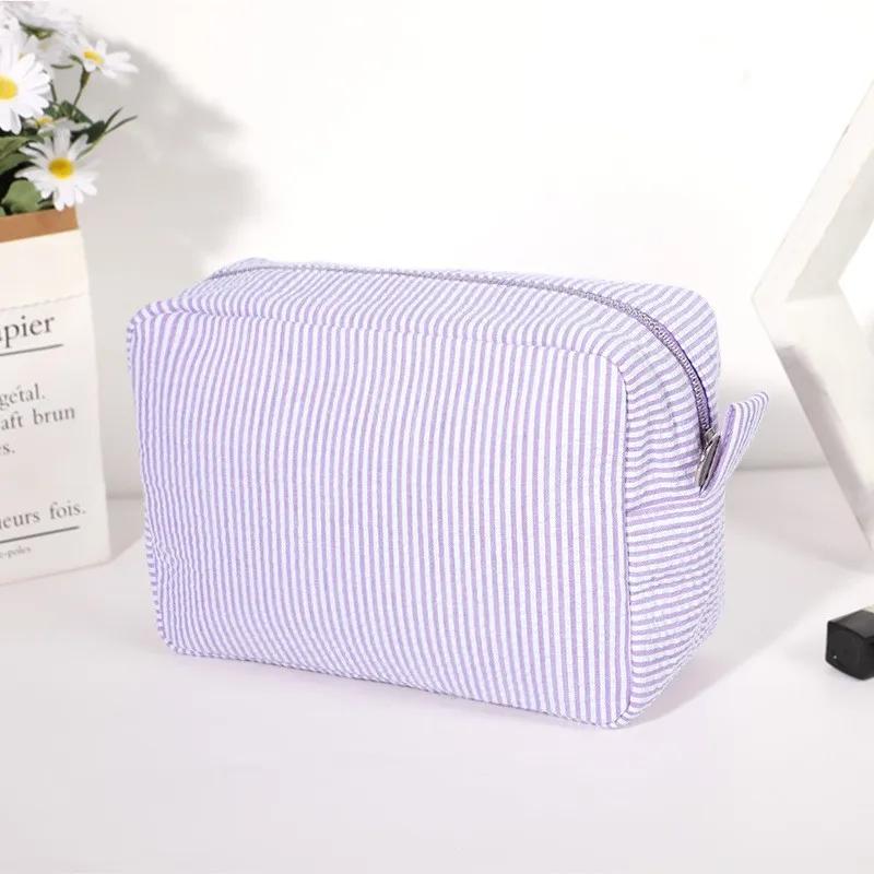 Casual Stripe Women s Cosmetic Bags Makeup Case Lightweight Ladies Travel Toiletry Storage Bag Female Small Square Handbags фіолетовий
Casual Stripe Women s Cosmetic Bags Makeup Case Lightweight Ladies Travel Toiletry Storage Bag Female Small Square Handbags фіолетовий