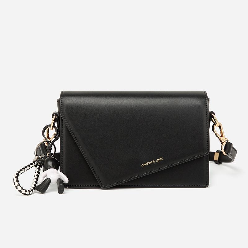 Small square bag women s leather bag high-end oblique span bag summer pendant shoulder bag boutique small bag matching gift box Consult customer service
Small square bag women s leather bag high-end oblique span bag summer pendant shoulder bag boutique small bag matching gift box Consult customer service