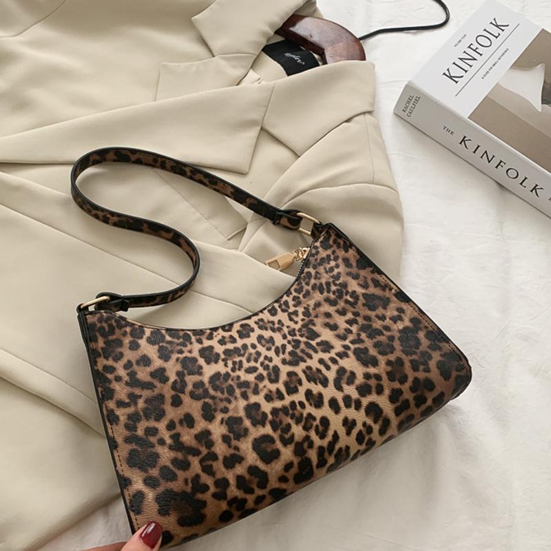 Yogodlns Fashion Fashion Zebra Print Жіноча сумочка з PU шкіри Прості сумки на плече під пахвами Жіночий щоденний дизайн 25.5x6.5x17.5cm леопардовий
Yogodlns Fashion Fashion Zebra Print Жіноча сумочка з PU шкіри Прості сумки на плече під пахвами Жіночий щоденний дизайн 25.5x6.5x17.5cm леопардовий