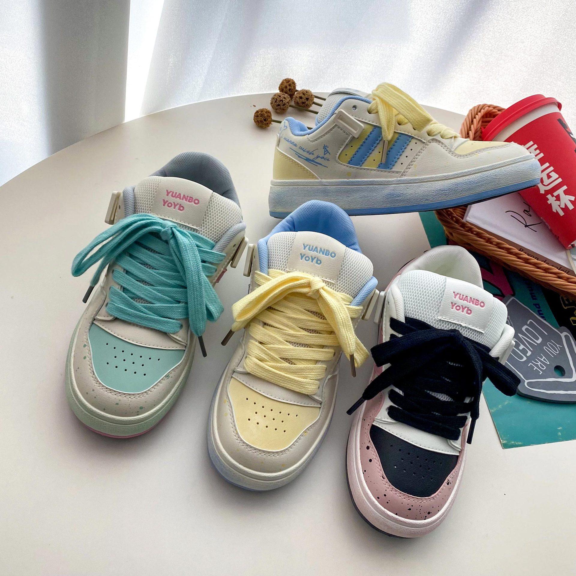 Niche original bread shoes dopamine color scheme ins trendy versatile thick sole heightening skateboard shoes sports 6028 40
Niche original bread shoes dopamine color scheme ins trendy versatile thick sole heightening skateboard shoes sports 6028 40