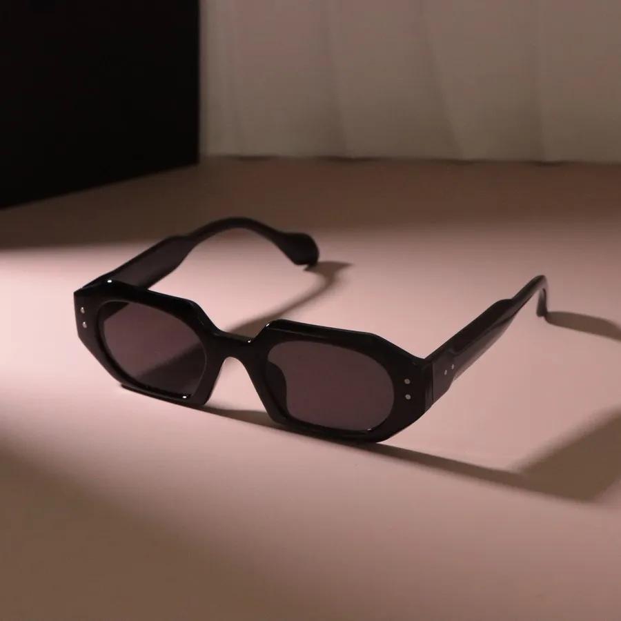 Fashion Oval Frame Sunglasses Women Men Retro Rectangle Designer Sun Glasses Male Female Brand Vintage Travel Oculos De Sol Other
Fashion Oval Frame Sunglasses Women Men Retro Rectangle Designer Sun Glasses Male Female Brand Vintage Travel Oculos De Sol Other