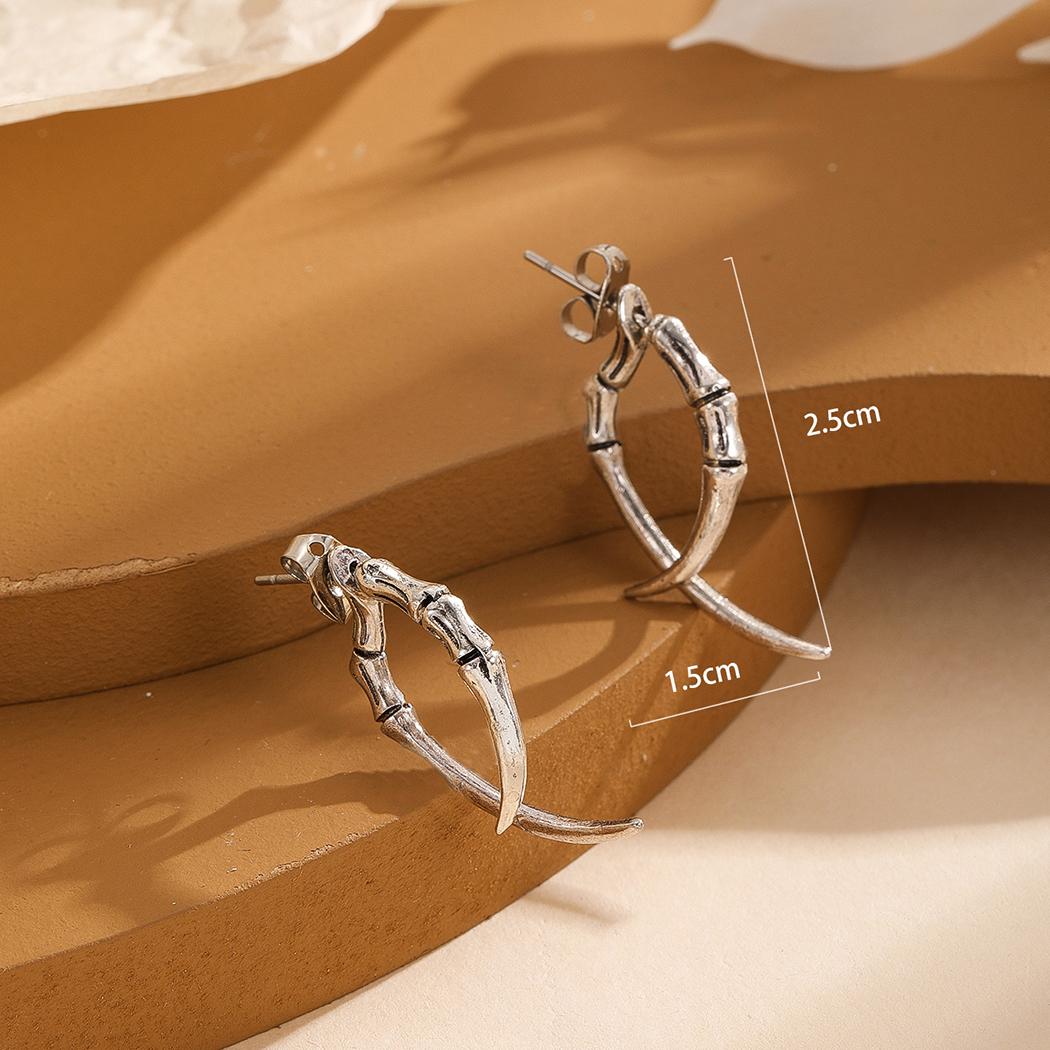 Kinitial Claw earrings, front back earrings, claw jewelry earrings, gothic jewelry, ear jacket, dragon claw jewelry, front back
Kinitial Claw earrings, front back earrings, claw jewelry earrings, gothic jewelry, ear jacket, dragon claw jewelry, front back