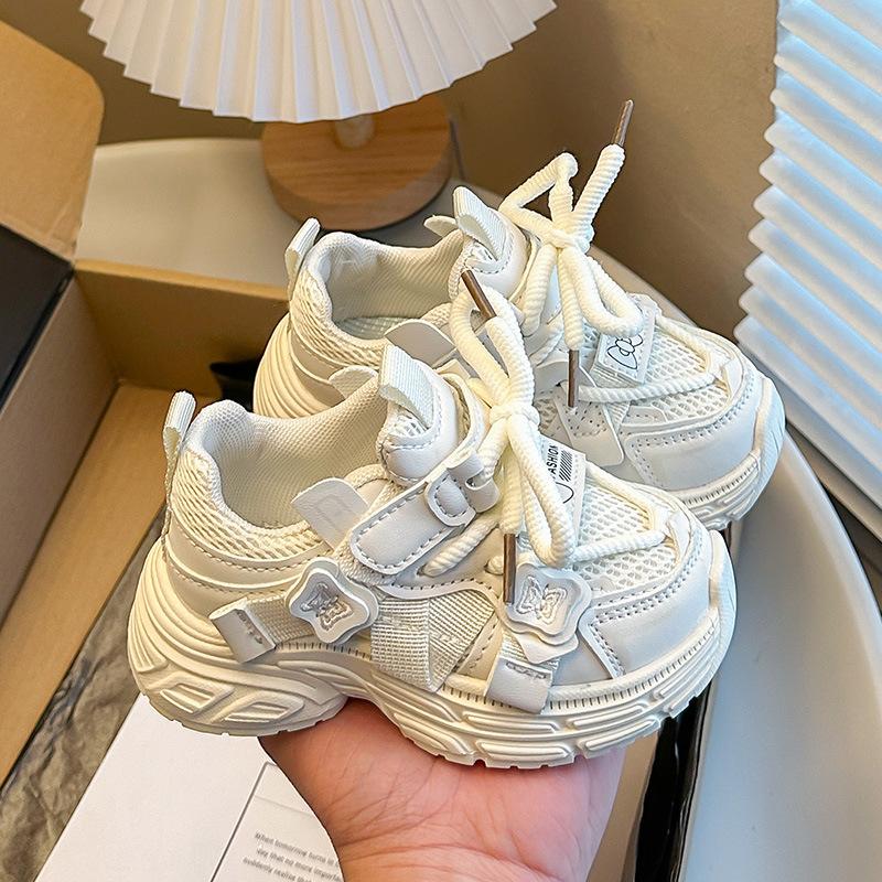 Girls mesh dad sneakers2026Spring and summer new children s college-style white shoes, solid color sneakers, casual shoes 21Inner Length13.5CM
Girls mesh dad sneakers2026Spring and summer new children s college-style white shoes, solid color sneakers, casual shoes 21Inner Length13.5CM