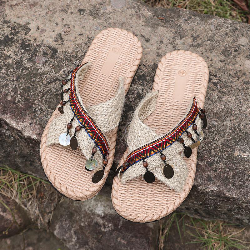 Handmade wind-woven slippers for women s summer wear 2025 summer new holiday cool slippers for women 40 синій
Handmade wind-woven slippers for women s summer wear 2025 summer new holiday cool slippers for women 40 синій