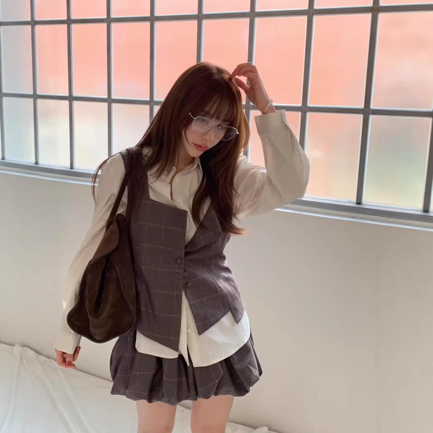 2026 Spring/Autumn Korean Plaid Vest & Lantern Pants Set for Women One Size коричневий
2026 Spring/Autumn Korean Plaid Vest & Lantern Pants Set for Women One Size коричневий