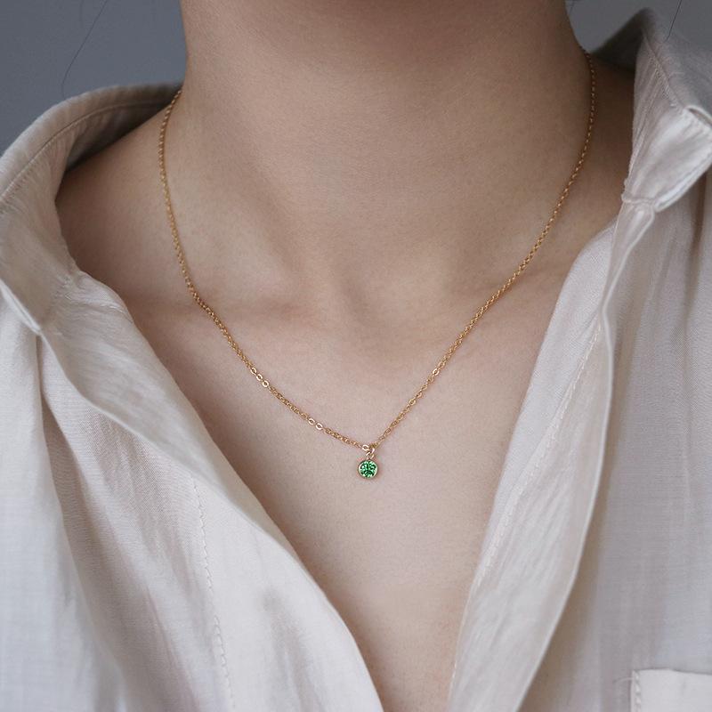Classic Simple Mini Red Green White Zircon Pendant Necklace for Women 925 Sterling Silver 14k Gold Plated Clavicle Chain Gold
Classic Simple Mini Red Green White Zircon Pendant Necklace for Women 925 Sterling Silver 14k Gold Plated Clavicle Chain Gold