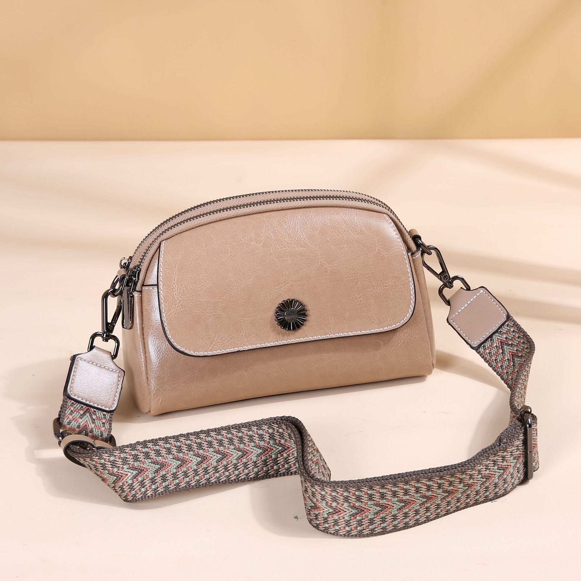 Женская сумка из коровьей кожи, одноплечная, кроссбоди, практичная многосекционная сумка-ракушка с контрастной расцветкой, сумка для мобильного телефона абрикосовый
Женская сумка из коровьей кожи, одноплечная, кроссбоди, практичная многосекционная сумка-ракушка с контрастной расцветкой, сумка для мобильного телефона абрикосовый