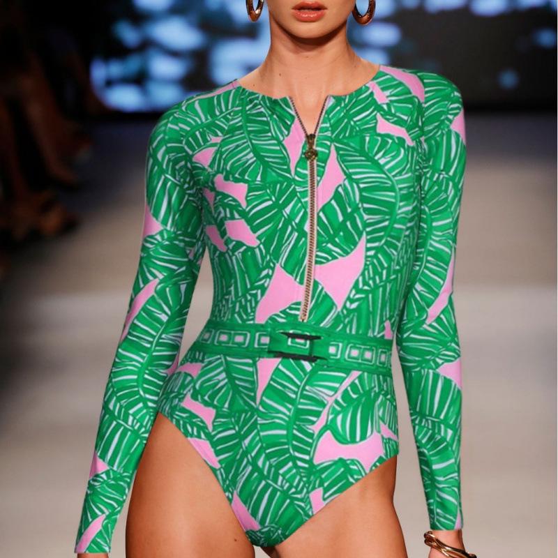 European & American Style Women s Slimming One-Piece Swimsuit - Surfing Suit for Vacation, Body Shaping Design Small
European & American Style Women s Slimming One-Piece Swimsuit - Surfing Suit for Vacation, Body Shaping Design Small