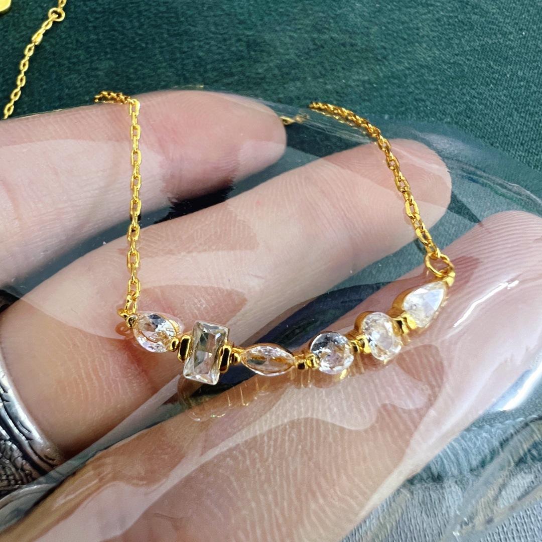 2026 Irregular Zircon Necklace Female Long Light Luxury Niche Design Sugar Cube Gift Collarbone Chain 45CM
2026 Irregular Zircon Necklace Female Long Light Luxury Niche Design Sugar Cube Gift Collarbone Chain 45CM