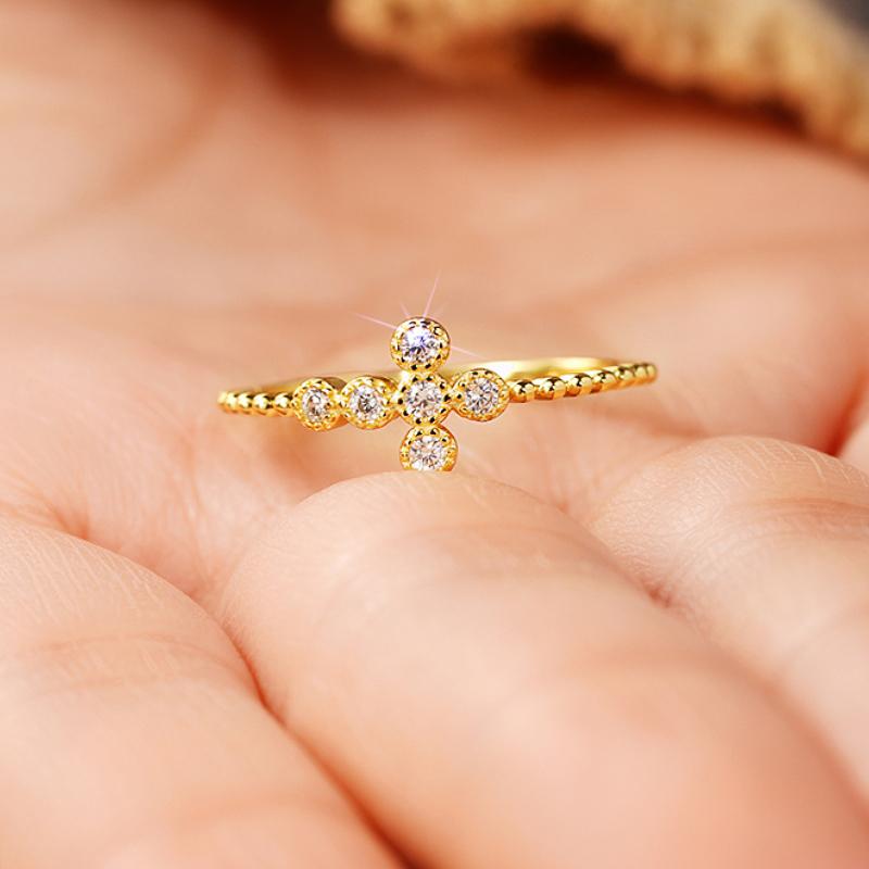 Huitan Exquisite Cross Design Women Rings Minimalist Temperament Bridal Wedding Rings Dazzling CZ Fashion Zircon 6
Huitan Exquisite Cross Design Women Rings Minimalist Temperament Bridal Wedding Rings Dazzling CZ Fashion Zircon 6