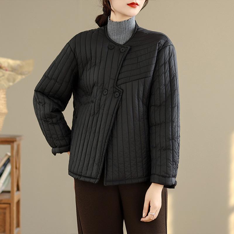 Available: Quilted Women s Korean-Style Loose Winter Jacket with Irregular Placket and Round Neck. Medium чёрный
Available: Quilted Women s Korean-Style Loose Winter Jacket with Irregular Placket and Round Neck. Medium чёрный