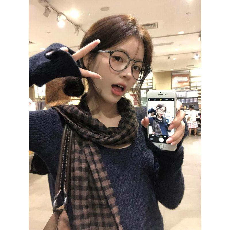 Retro Low Collar Strap Design Fancy Niche Style Sweater Navy blue XL
Retro Low Collar Strap Design Fancy Niche Style Sweater Navy blue XL