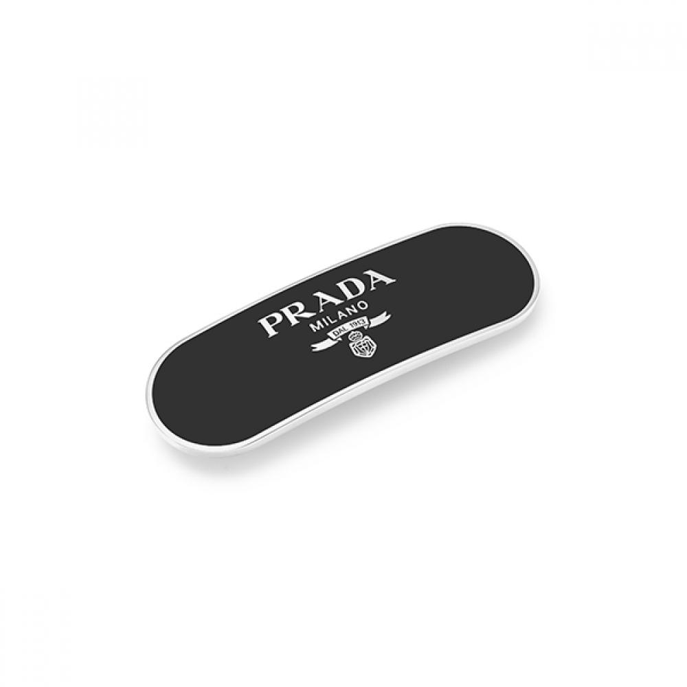 Prada 1if022 2ba6 F0002 Metal Logo Hair Clip 1IF022 2BA6 F0002
Prada 1if022 2ba6 F0002 Metal Logo Hair Clip 1IF022 2BA6 F0002
