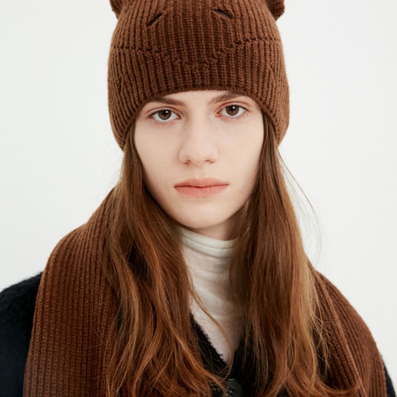 MOONSUN Argyle Hole Knit Beanie / Chocolate One
MOONSUN Argyle Hole Knit Beanie / Chocolate One