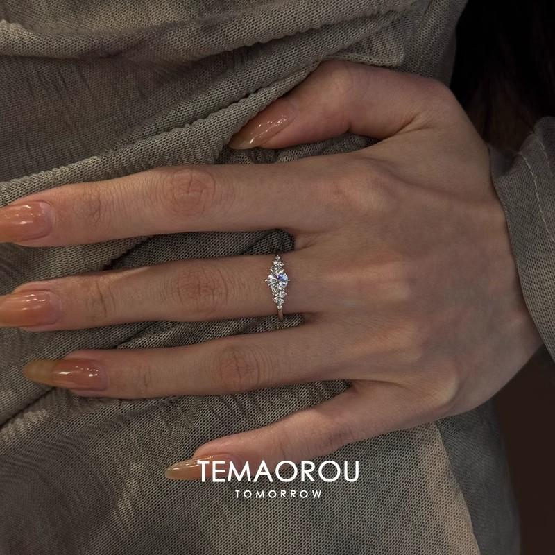 Cold Sense Flash Diamond Silver Ring Female Gentle Temperament Open Diamond Ring Index Finger Ring Light Luxury High Sense Ring Pair Ring Adjustable opening
Cold Sense Flash Diamond Silver Ring Female Gentle Temperament Open Diamond Ring Index Finger Ring Light Luxury High Sense Ring Pair Ring Adjustable opening
