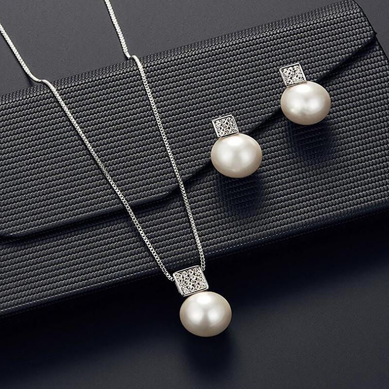 3 шт. Элегантное ожерелье с имитацией жемчуга, серьги в форме геометрической формы для женщин, невесты, свадебного комплекта ювелирных изделий для вечеринки, подарков серебряный
3 шт. Элегантное ожерелье с имитацией жемчуга, серьги в форме геометрической формы для женщин, невесты, свадебного комплекта ювелирных изделий для вечеринки, подарков серебряный