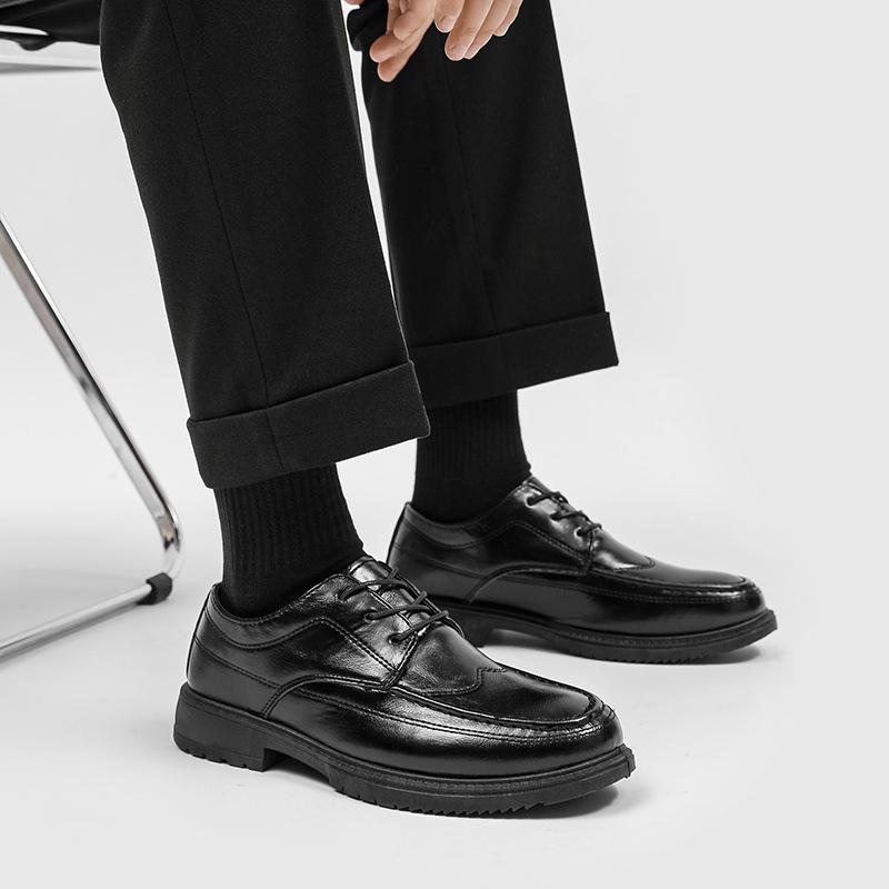 Весенняя и осенняя мужская обувь, новая повседневная обувь, студенческая модная обувь, мужская деловая обувь, кожаные туфли, мужская водонепроницаемая обувь для шафера, рабочая обувь 44
Весенняя и осенняя мужская обувь, новая повседневная обувь, студенческая модная обувь, мужская деловая обувь, кожаные туфли, мужская водонепроницаемая обувь для шафера, рабочая обувь 44