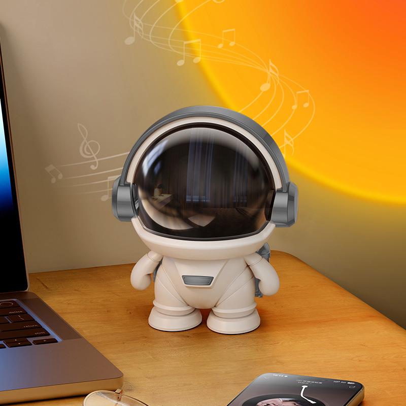 Astronaut Bluetooth Speaker: Portable Mini Subwoofer for Desktop & Outdoor Use
Astronaut Bluetooth Speaker: Portable Mini Subwoofer for Desktop & Outdoor Use