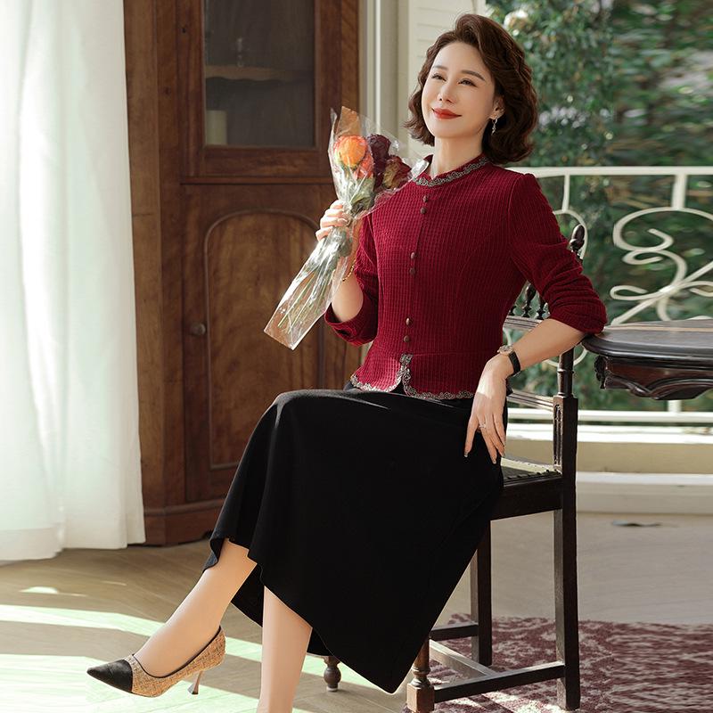 Spring 2025 Slimming Dress for Middle-Aged & Elderly Women - Long Sleeve Faux Two-Piece Design XL (85-105 jin)
Spring 2025 Slimming Dress for Middle-Aged & Elderly Women - Long Sleeve Faux Two-Piece Design XL (85-105 jin)