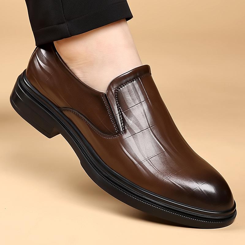 Men s groom wedding shoes, leather shoes, men s new business dress, casual breathable and wear-resistant shoes SJ 44 коричневий
Men s groom wedding shoes, leather shoes, men s new business dress, casual breathable and wear-resistant shoes SJ 44 коричневий