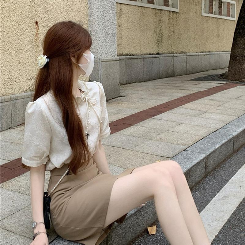 Light and mature women s clothing women s summer style Guochao ethnic new Chinese-style improved cheongsam top high-waisted shirt S
Light and mature women s clothing women s summer style Guochao ethnic new Chinese-style improved cheongsam top high-waisted shirt S