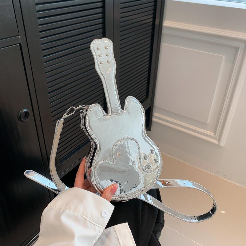 2025 Contrasting colors Trend personalized violin shape Cute women s bag Shoulder bag Crossbody bag Handbag Women s bag серебряный
2025 Contrasting colors Trend personalized violin shape Cute women s bag Shoulder bag Crossbody bag Handbag Women s bag серебряный