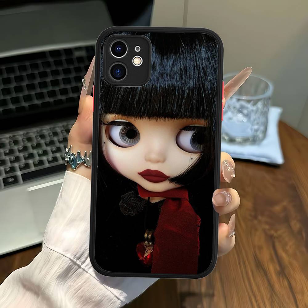 Dark Cute Girl Doll For IPhone 16 15 14 13 12 11 Pro Max X XS MAX Plus Translucent Black Phone Cover iphone 14pro max
Dark Cute Girl Doll For IPhone 16 15 14 13 12 11 Pro Max X XS MAX Plus Translucent Black Phone Cover iphone 14pro max