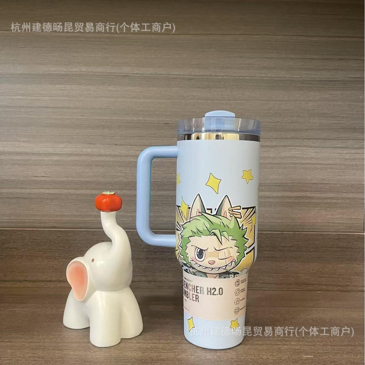 Thermos Cup High Value and Large Capacity Handle Bingba Cup 40oz небо синє кольору
Thermos Cup High Value and Large Capacity Handle Bingba Cup 40oz небо синє кольору